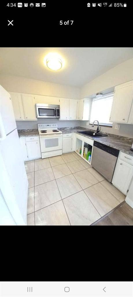 ROOM FOR RENT NO DEPOSIT OR CREDIT