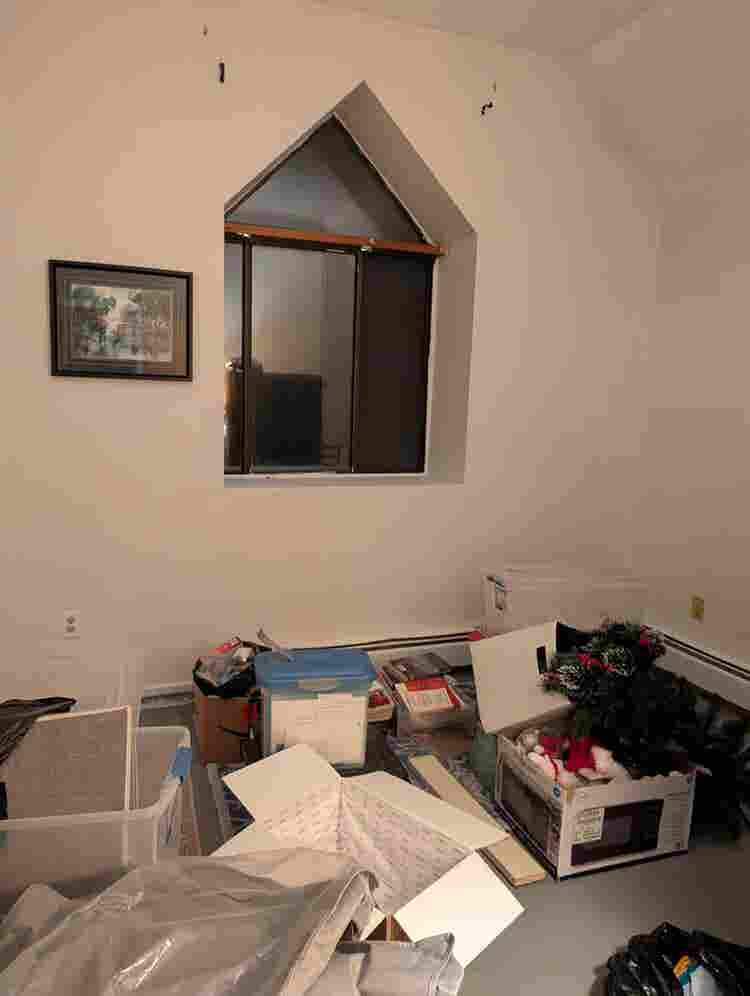 Room for rent in quiet neighborhood