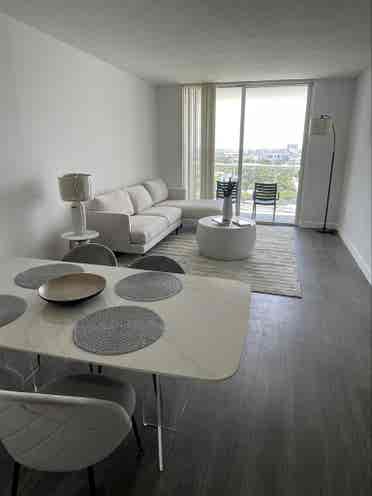 Live in Brickell, Beautiful Master.