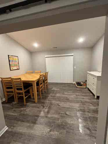 Need roommate!!
