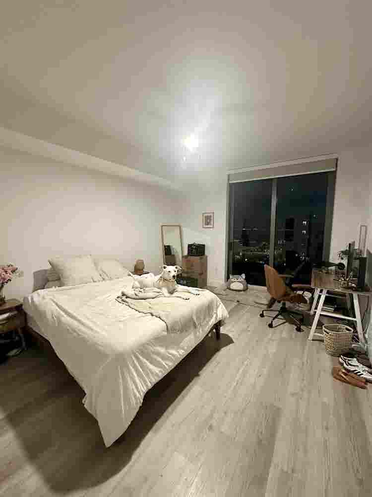 Private room for rent