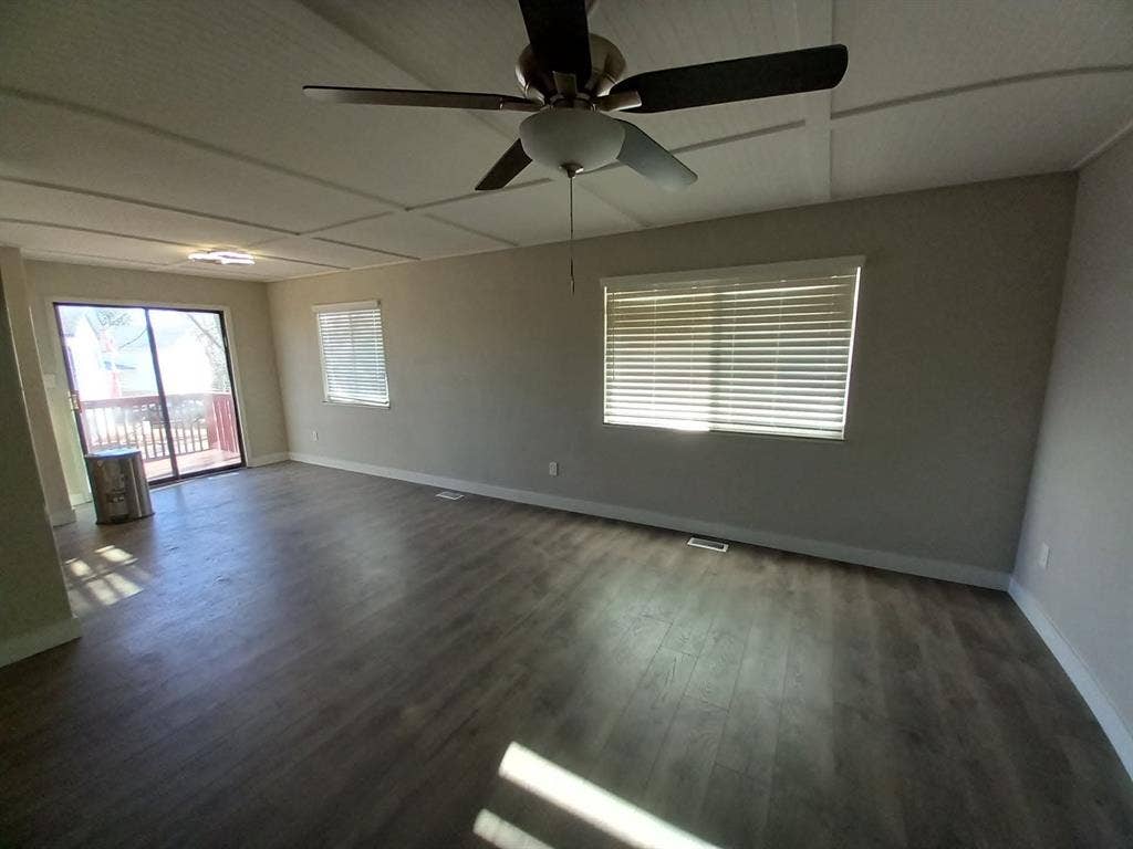 ROOM FOR RENT NO DEPOSIT NO CREDIT
