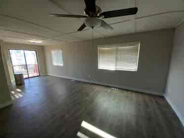 ROOM FOR RENT NO DEPOSIT NO CREDIT
