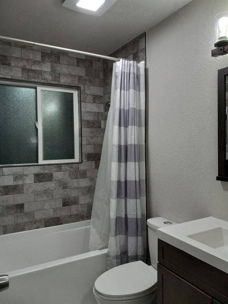 ROOM FOR RENT NO DEPOSIT NO CREDIT
