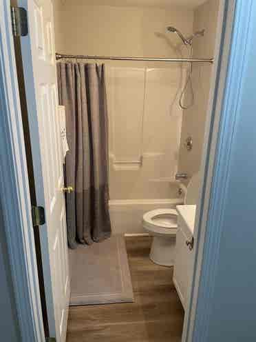Find Roommate in Newnan