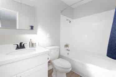 Female Shared Room (Students)