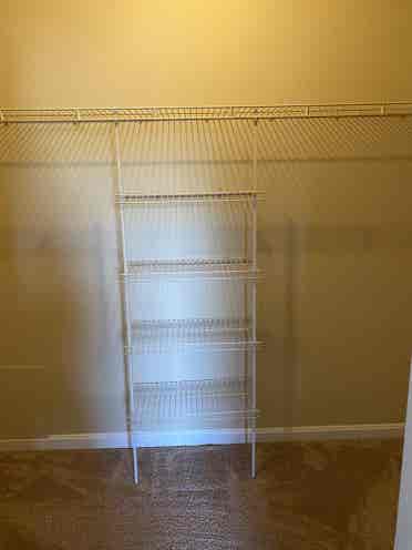 Room available in 2 Bed. Lux Apt.