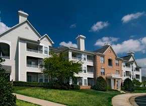 Room available in 2 Bed. Lux Apt.
