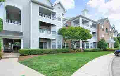 Room available in 2 Bed. Lux Apt.