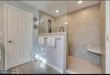 Master Bedroom for rent