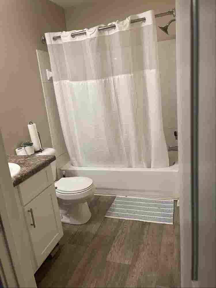 Room for rent!