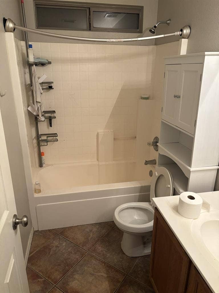 Room available to move in today