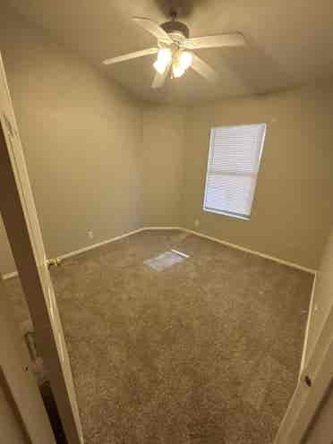 Room available to move in today