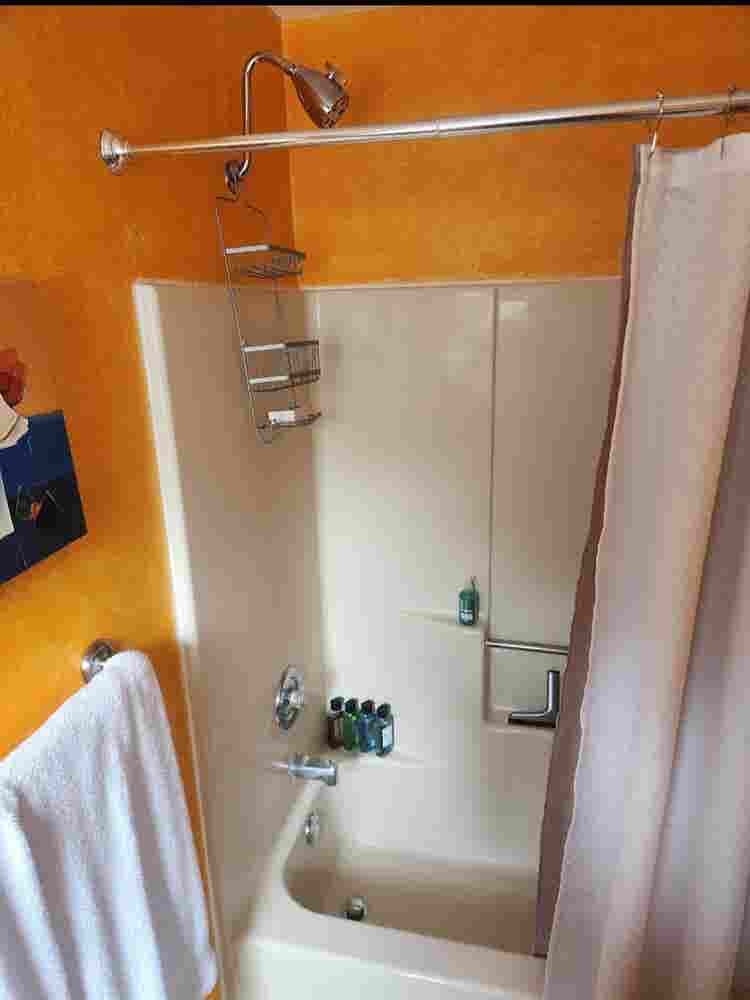 LARGE ROOM with private bathroom