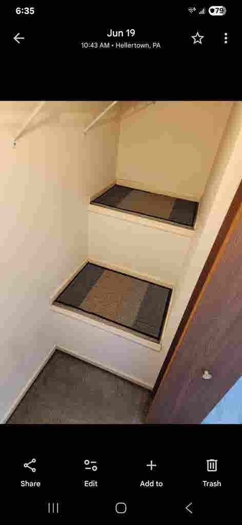 LARGE ROOM with private bathroom