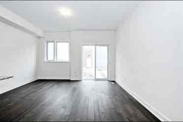 Room for rent with 2 roomies