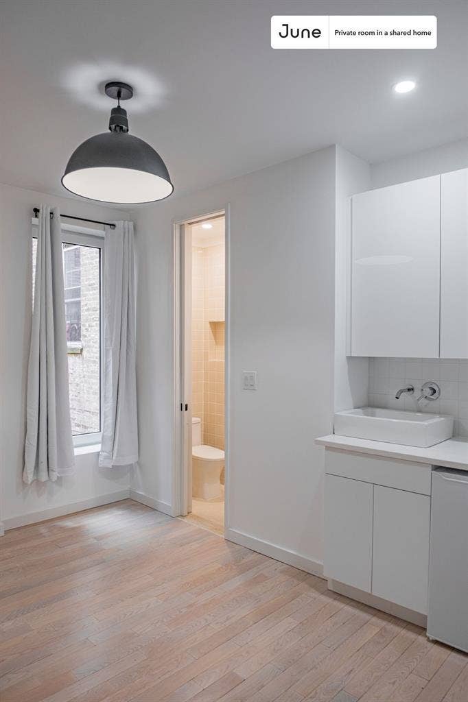 4 BR in New York City