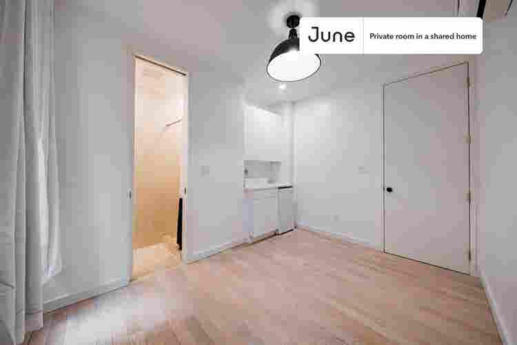4 BR in New York City