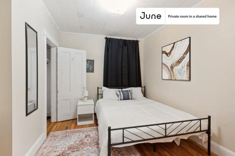 4 BR in Boston