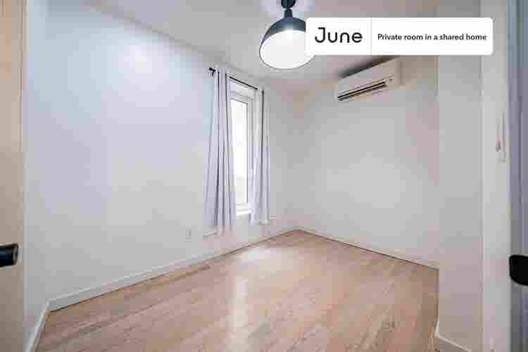 4 BR in New York City