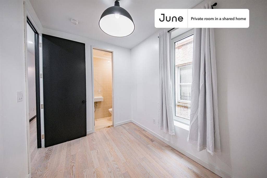 4 BR in New York City