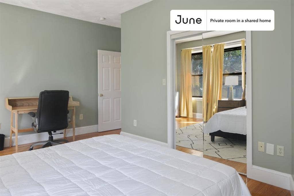 4 BR in Boston