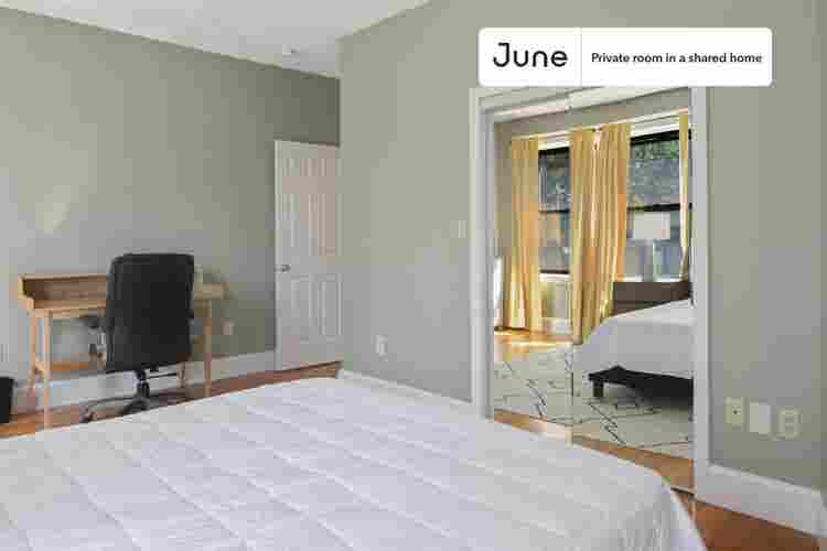 4 BR in Boston