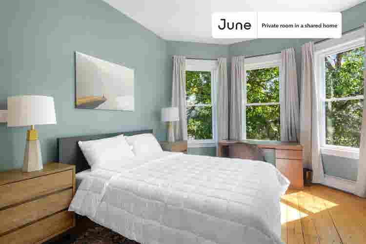 4 BR in Boston