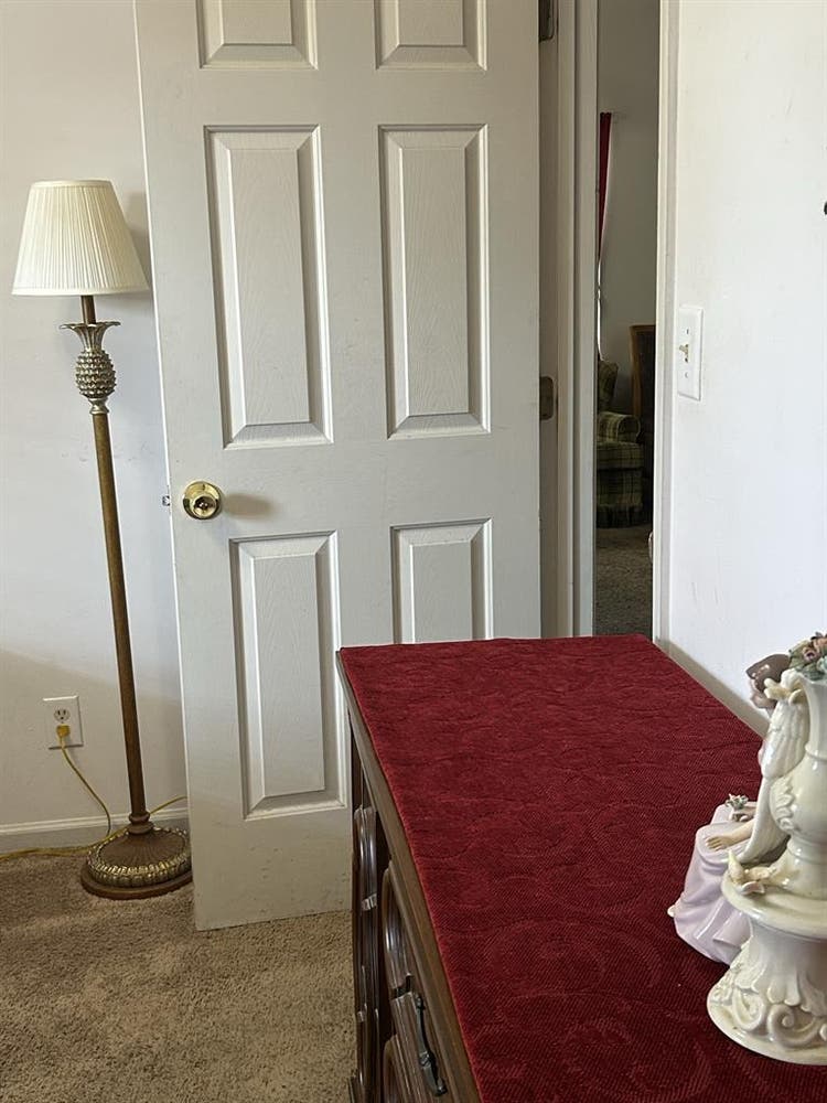I have a room for rent