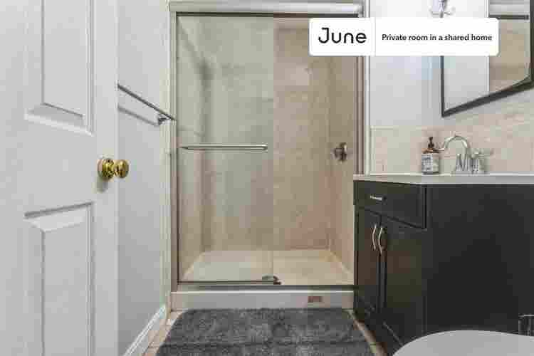 5 BR in Boston