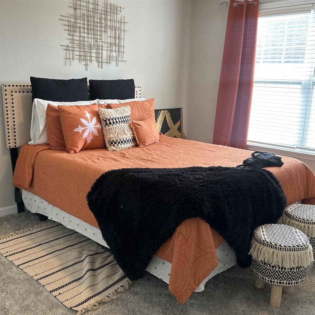 Clean comfortable & quite house