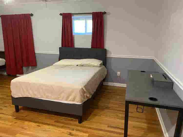 Large private bedroom for rent!