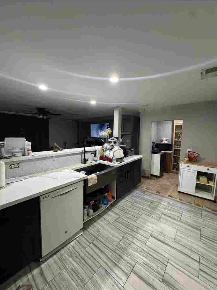 Superstition Springs Mesa Room