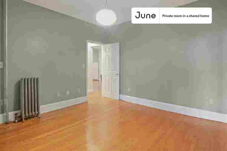 4 BR in Boston
