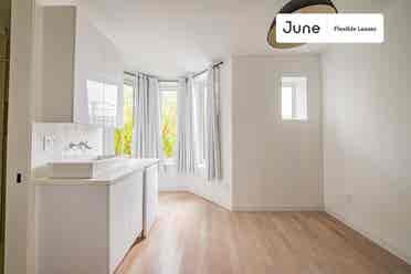 4 BR in New York City