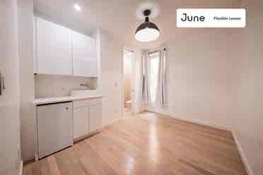 4 BR in New York City