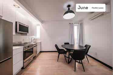 4 BR in New York City