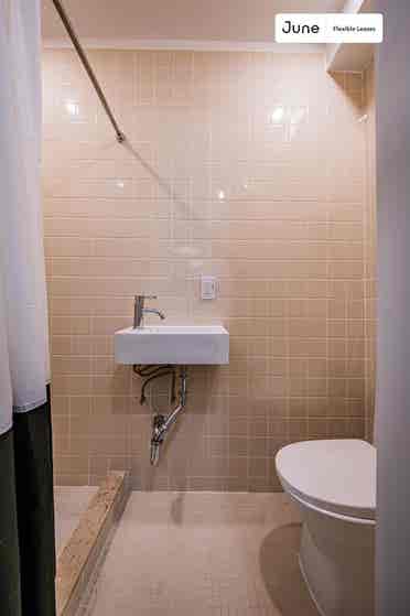 4 BR in New York City