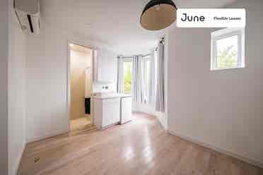 4 BR in New York City