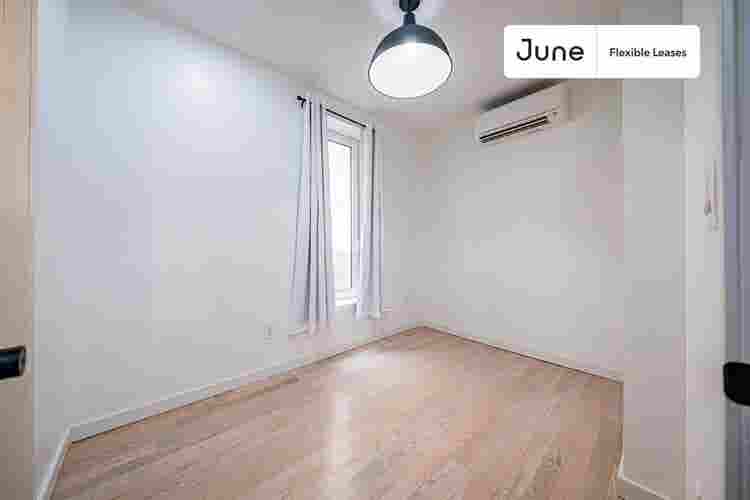 4 BR in New York City