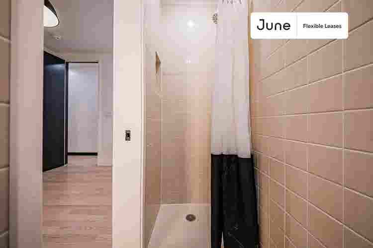 4 BR in New York City