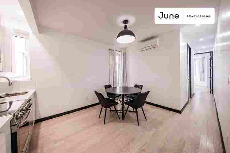 4 BR in New York City