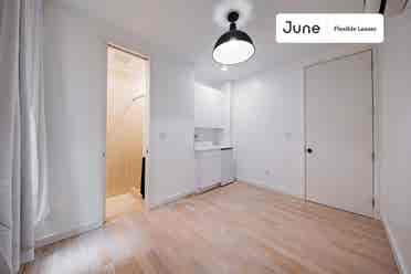 4 BR in New York City