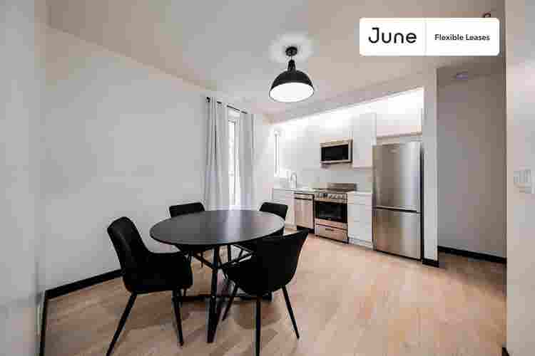 4 BR in New York City