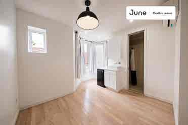 4 BR in New York City