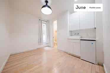 4 BR in New York City
