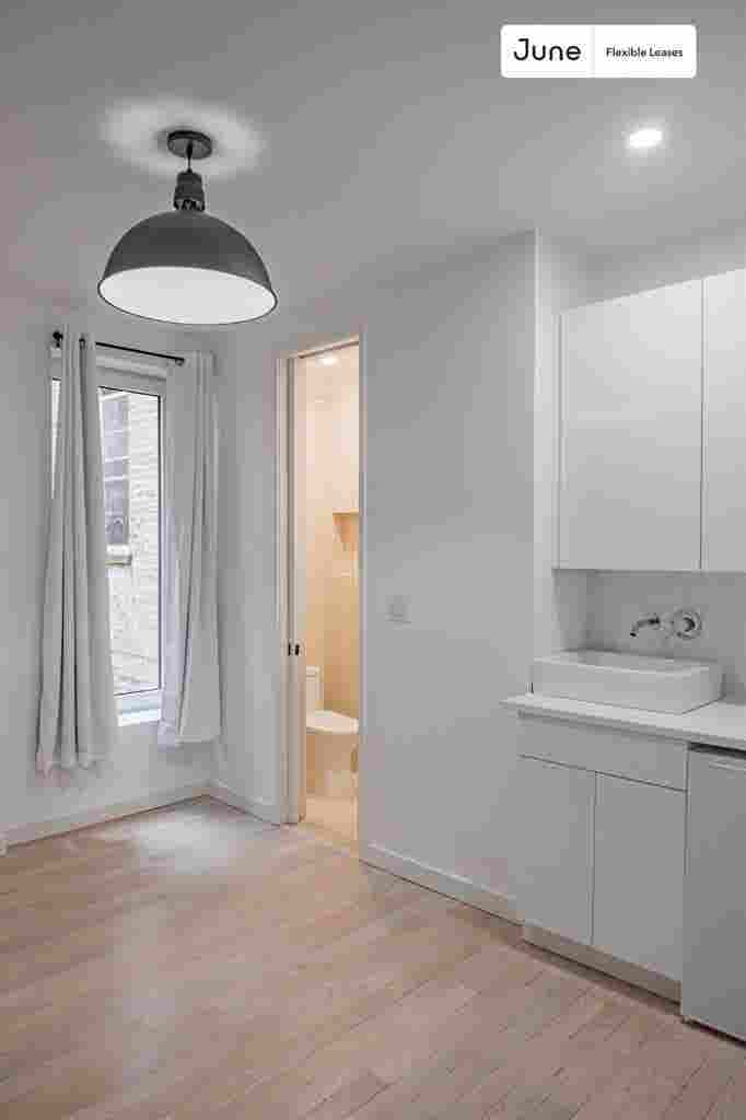 4 BR in New York City