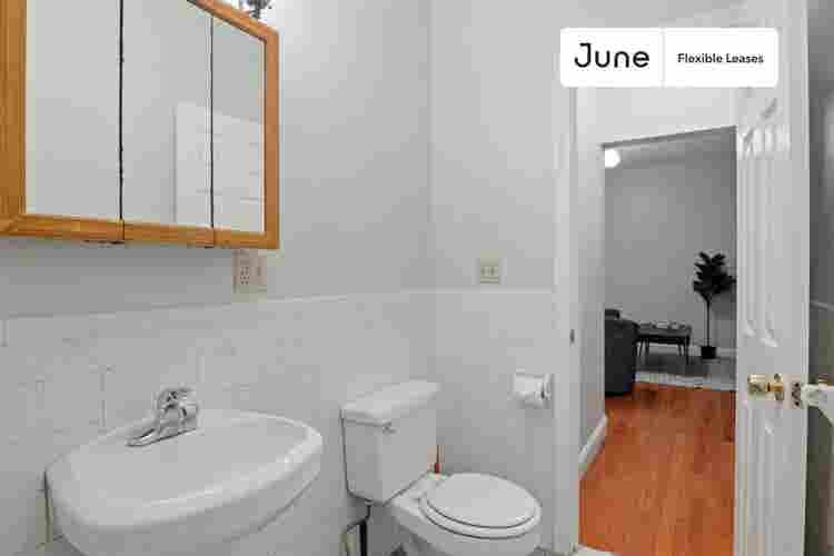 4 BR in Boston