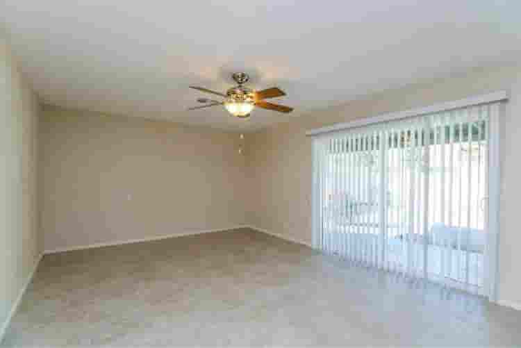 Modern Master Bedrooms For Rent