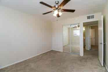 Modern Master Bedrooms For Rent
